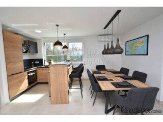 Luksuzni apartman s pogledom na more! Malinska!