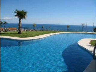 4 bed Apartment in CALAHONDA