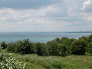 Sea view apartment near the beach in..
