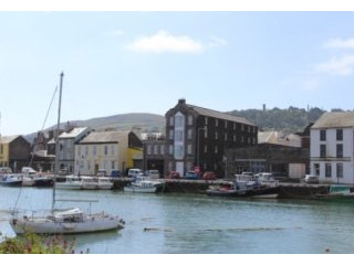 4 Thurwood Place, West Quay, Ramsey