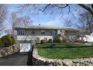 3 bedroom Residence For Sale: Cortlandt..