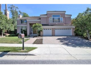 BEAUTIFUL REMODELED HOME IN GRAYSTONE