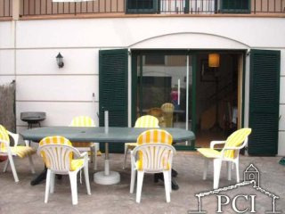 /034 Terraced house with communal pool