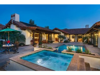 18484 Calle La Serra