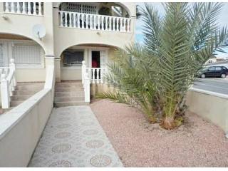 * 2 BED GROUND FLOOR APARTMENT