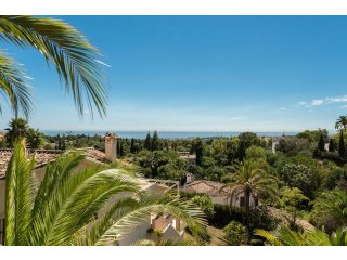 4 Bedrooms - Villas - Malaga - For Sale