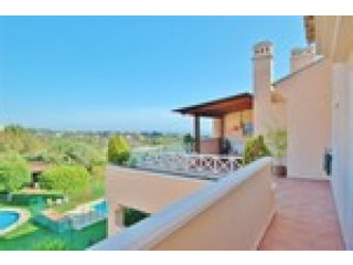 Apartment For Sale In Golf Rio Real..