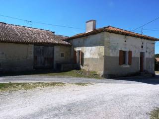 House and barn to renovate