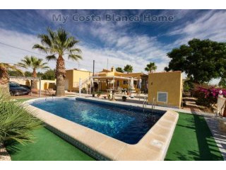 Pretty Detached Villa With Chalet In La..