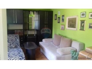 DVOSOBAN STAN NA STOJI,BALKON, GARAŽA - 200m OD PLAŽE