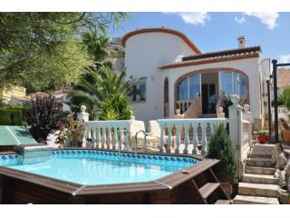 2 Bedrooms - Villa - Alicante - For Sale