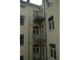 Freshly Renovated Altbau Apartments in..