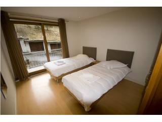 Newly redecorated apartment in Morzine..