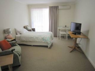 Refurbished serviced apartment located..