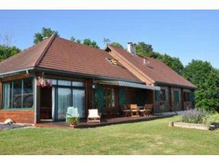 Country House with Swimming Pool