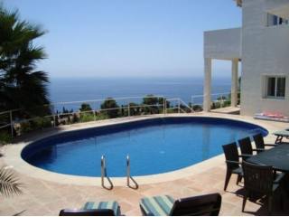 Magnificent Villa with Panoramic Sea..