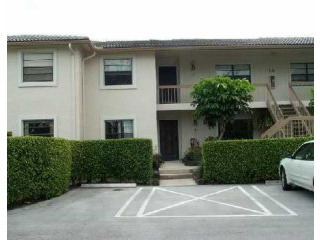 18 Westgate Lane #e, Boynton Beach, FL..