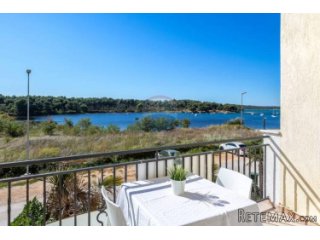 ISTRA,MEDULIN - APARTMAN PRVI RED DO MORA!!
