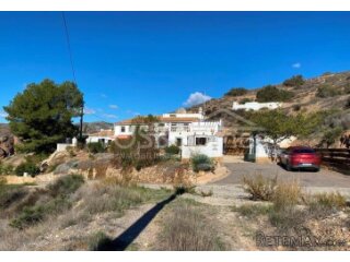 NEW & EXCLUSIVE TO VOSS HOMES - A large, tastefully..