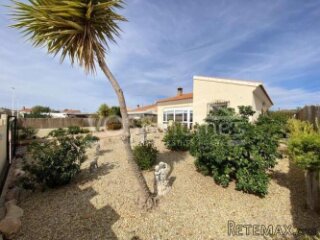 EXCLUSIVE TO VOSS HOMES - An immaculately presented..