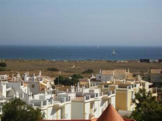 NEW 2 BED APARTMENT IN ALVOR.