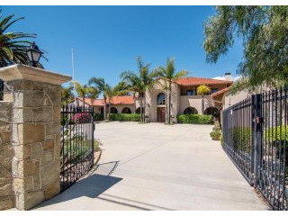 5 bedroom House For Sale: 1145 San..