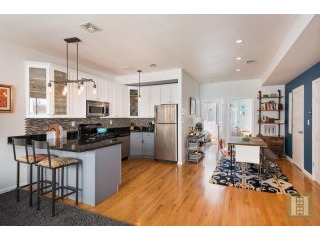 2 bedroom Apartment For Sale: 965 KENT..