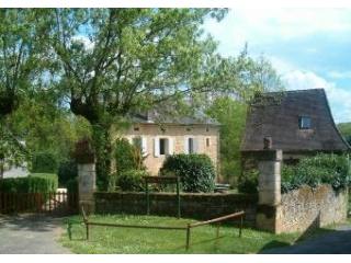 Situated In A Quiet Location And Close..
