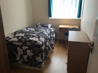 Single room, Zone 2, Mile End
