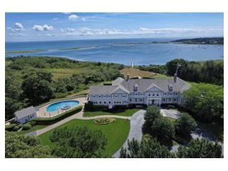 9 bedroom House For Sale: 421 Main..