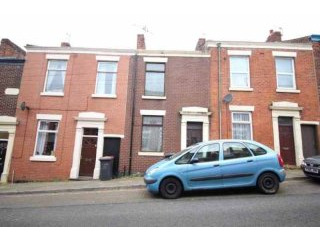 2 bedroom, Terraced House house for sale