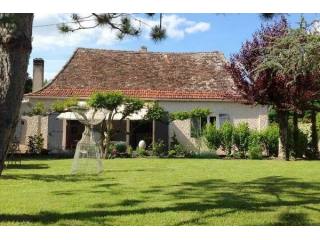 Montpon (24) - For sale : Pretty..