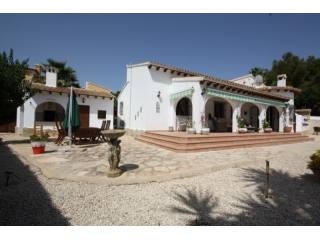 Villa for sale in Moraira