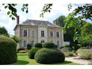 4 bedroom House For Sale: 80100 SOMME
