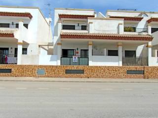 Ground floor apartment in village of La..
