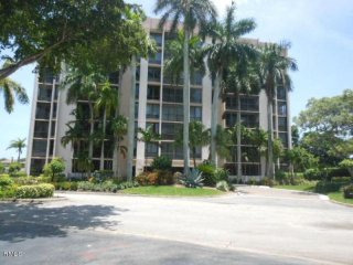 7738 Lakeside Blvd #372, Boca Raton, FL..