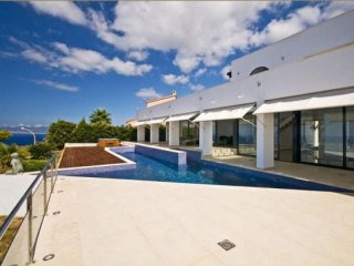 Modern Villa In Top Location With..
