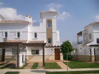 2 bedroom Town House For Sale:..