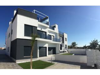 2 bedroom, 2 bathroom Apartment 75m2