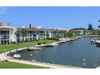 2 bedroom Town House For Sale: 4340..