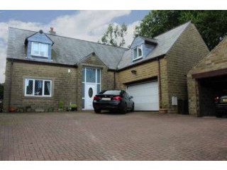 4 bedroom, Detached House house for sale
