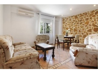 3 bedroom apartment in the old town of..