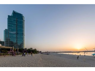 Imagine A Sparkling Seascape, 1 Bedroom..