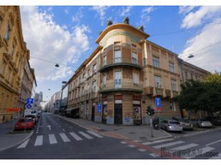 Pavla Hatza, 50m2, novo, strop 3.6m, prilika za galeriju!