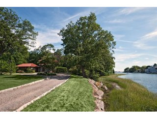 3 bedroom House For Sale: 30 Oneida..