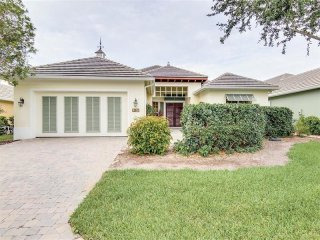 3 bedroom House For Sale: 9170 Seasons..
