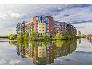 1 bedroom property for sale