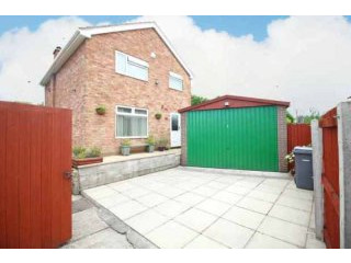 4 bedroom, Detached House house for sale