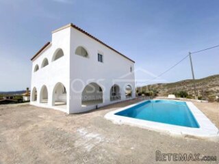 NEW & EXCLUSIVE TO VOSS HOMES - A stunning, luxury built..