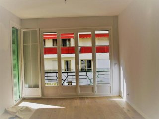Spacious 2 Bedroom Apartment Very Close..